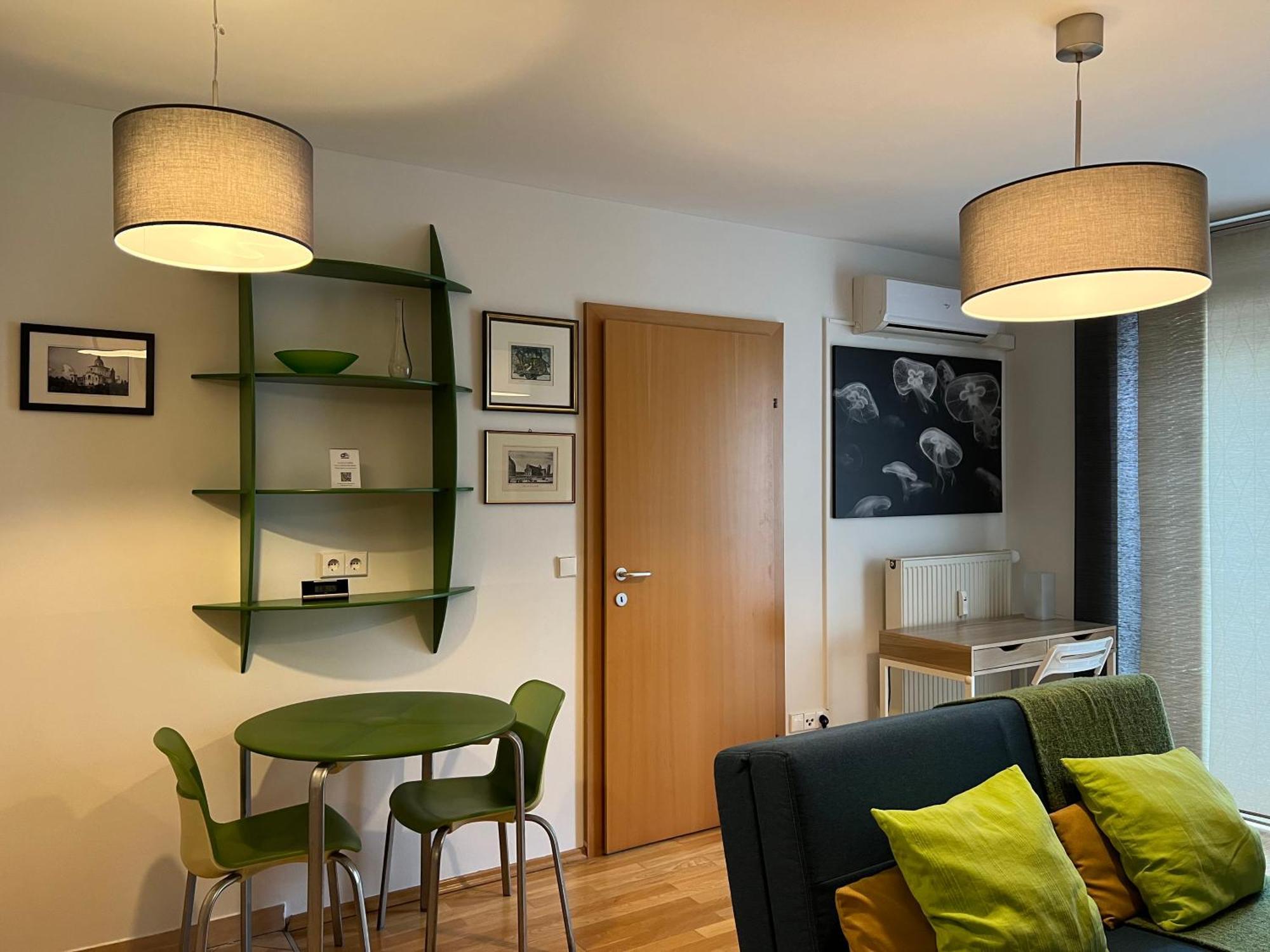 Feels-Like-Home Apt @ Praterstern Viena Exterior foto